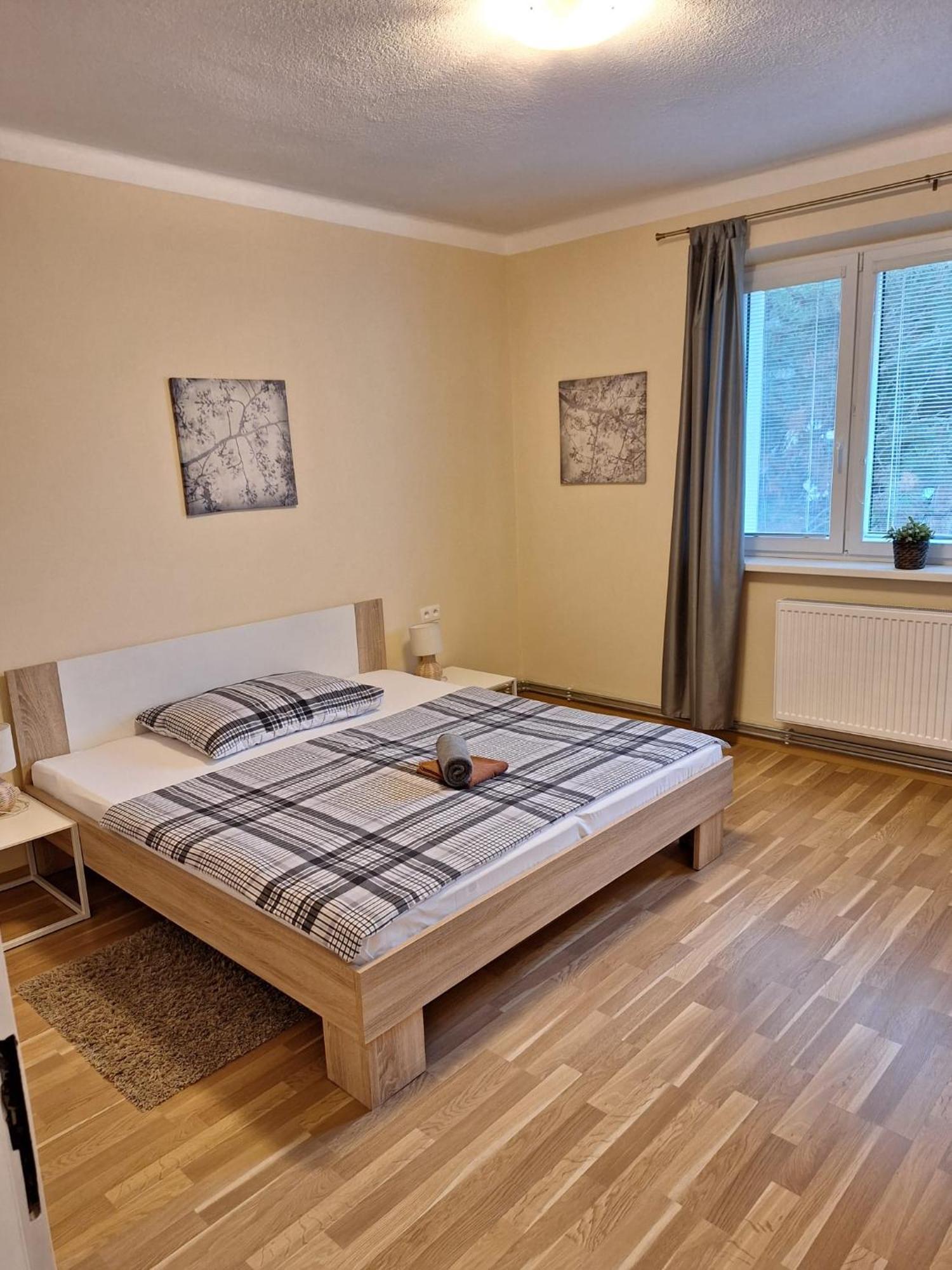 Star Apartments П'єштяни Екстер'єр фото