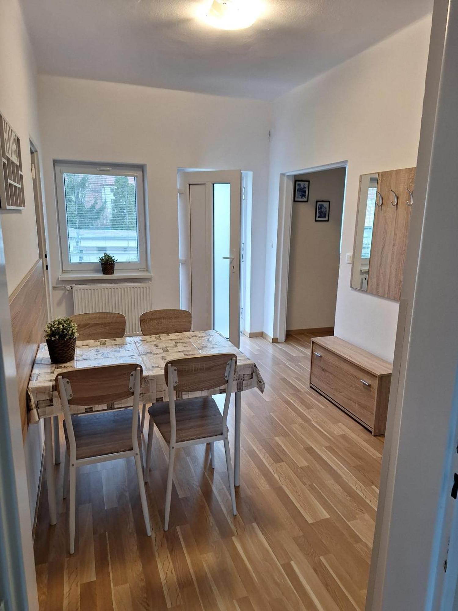 Star Apartments П'єштяни Екстер'єр фото