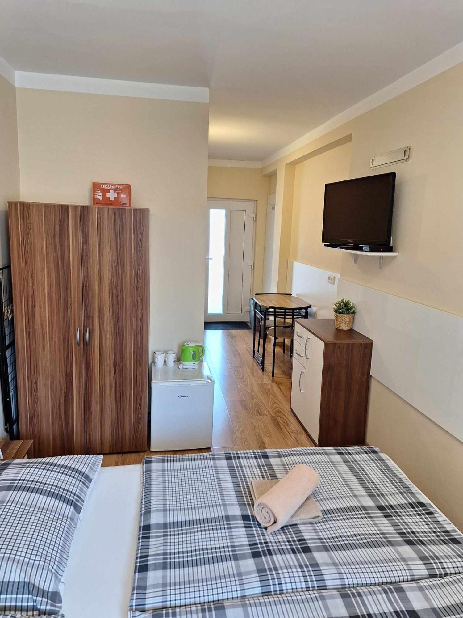 Star Apartments П'єштяни Екстер'єр фото